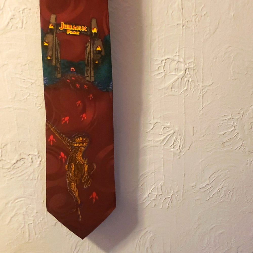 Silk tie